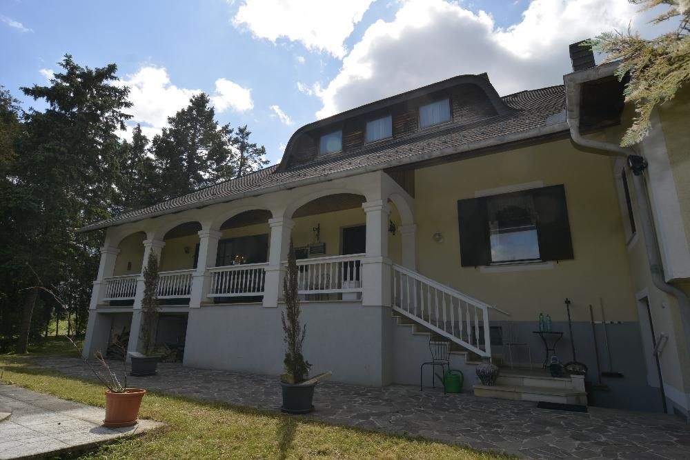 5 rooms House in Gussing, Austria No. 185150