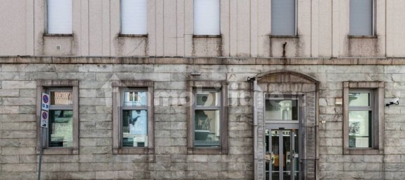 5 rooms Commercial property in Romagnano Sesia, Italy No. 353097 2