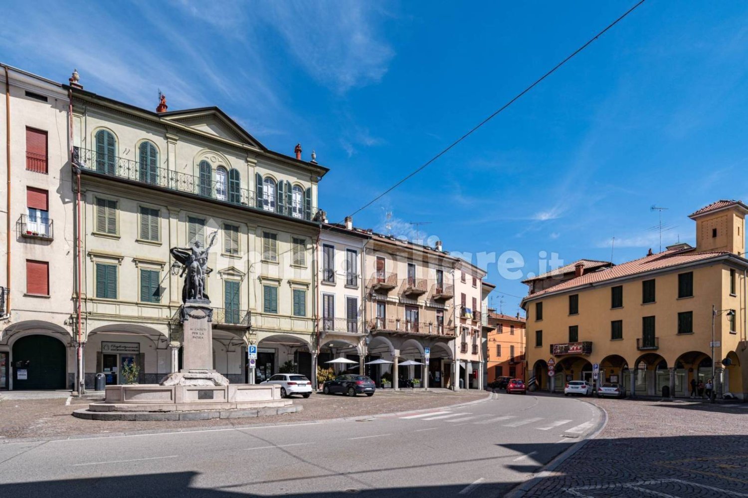 5 rooms Commercial property in Romagnano Sesia, Italy No. 353097
