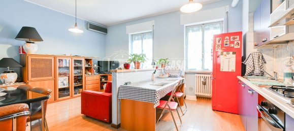 2غرفة شقة في Segrate, Italy رقم 93744 11