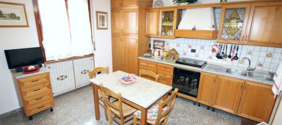 3 غرف نوم فيلا في Castel Maggiore, Italy رقم 163601 13