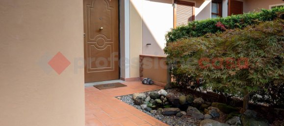 3 rooms Villa in Barga, Italy No. 340950 4