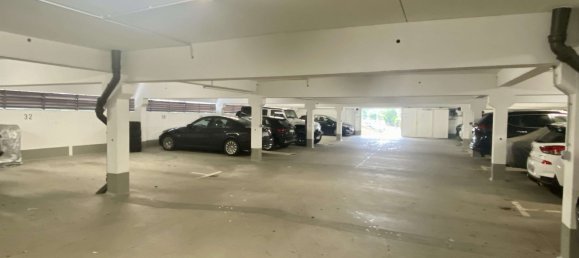  موقف سيارات في Munich, Germany رقم 348958 2