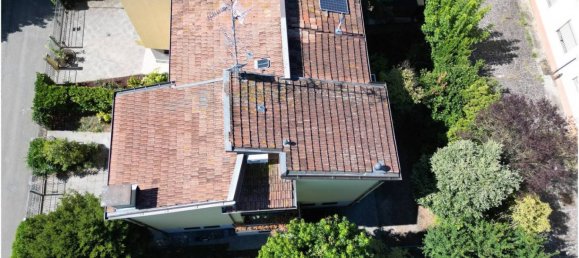 Villa de 3 dormitorios en Fabbrico, Italy No. 294193 15