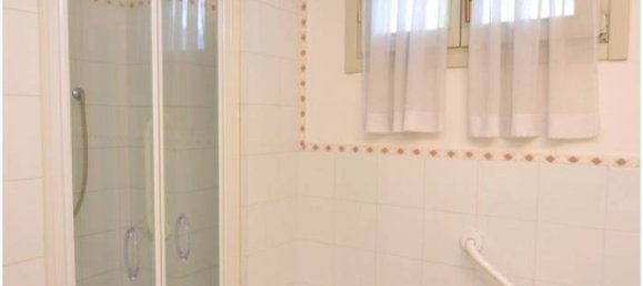 Villa de 3 dormitorios en Fabbrico, Italy No. 294193 18