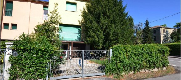 Villa de 3 dormitorios en Fabbrico, Italy No. 294193 50