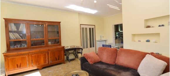 Villa de 3 dormitorios en Fabbrico, Italy No. 294193 30