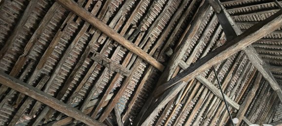 3 bedrooms Townhouse in Yrouerre, France No. 202026 8