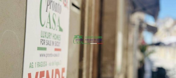 4 Schlafzimmer Haus in Vittoria, Italy, Nr. 300545 26