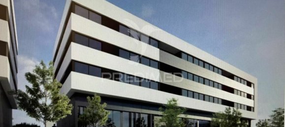 3 bedrooms Commercial property in Fanzeres, Portugal No. 61921 2