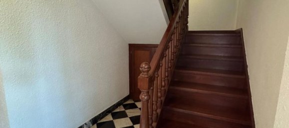 5 bedrooms House in Santander, Spain No. 153420 8