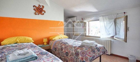 6-salle Maison à Massa, Italy No. 82049 16