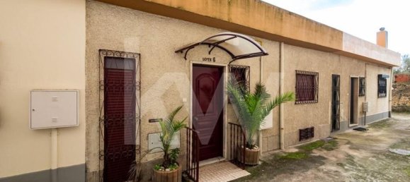 4 bedrooms Duplex in Amadora, Portugal No. 91433 2