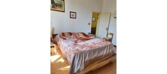5 rooms Apartment in Pescia, Italy No. 344760 3