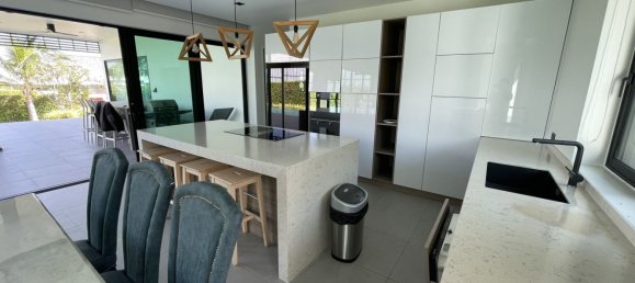 Villa de 3 dormitorios en Hua Hin, Thailand No. 70892 14