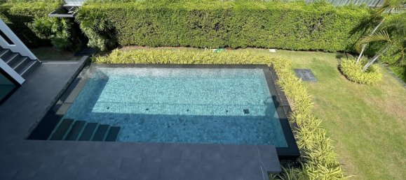 Villa de 3 dormitorios en Hua Hin, Thailand No. 70892 21