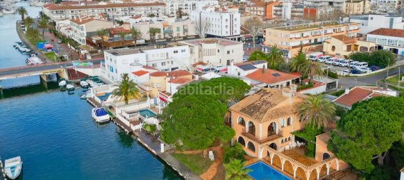 Casa de 5 dormitorios en Empuriabrava, Spain No. 82361 32