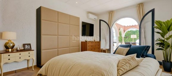 Casa de 5 dormitorios en Empuriabrava, Spain No. 82361 24