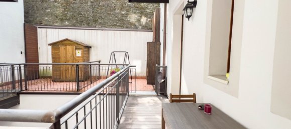 2 bedrooms Apartment in Trieste, Italy No. 304157 7