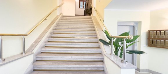 2 bedrooms Apartment in Trieste, Italy No. 304157 20