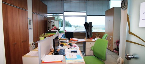 Almacén en Sant'Elpidio a Mare, Italy 390 m² No. 355828 17