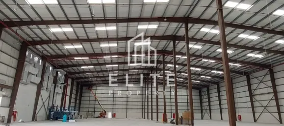 7040m² Warehouse in Jebel Ali, UAE No. 97759 3