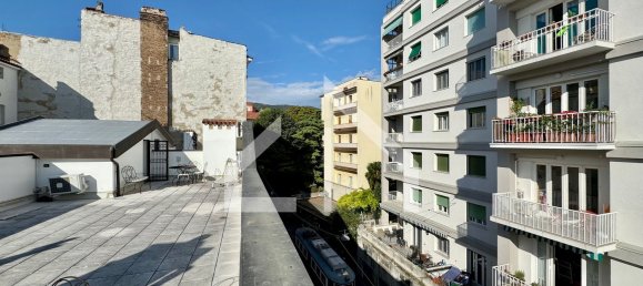 3-salle Penthouse à Trieste, Italy No. 258420 20