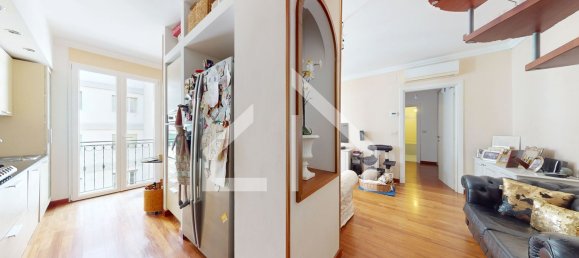 3-salle Penthouse à Trieste, Italy No. 258420 5