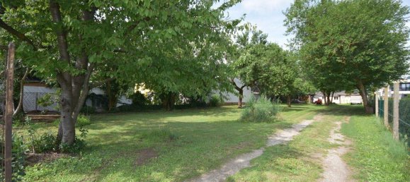  Land in Strasshof an der Nordbahn, Austria No. 216026 9