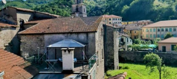 3 chambres Appartement à Varese Ligure, Italy No. 270564 2