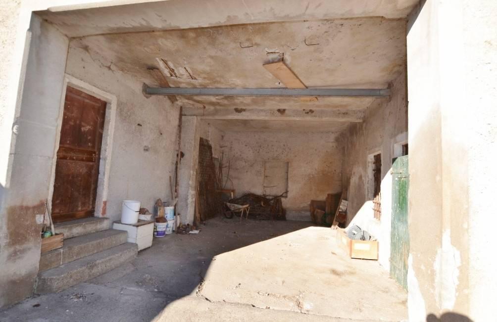 Casa de 5 habitaciónes en Pordenone, Italy No. 147932