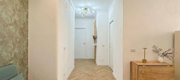 1 bedroom Apartment in Rome, Italy No. 125368 3