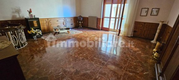 5 bedrooms Apartment in Enna, Italy No. 351532 5