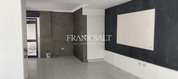 40m² Shop in Naxxar, Malta No. 12942 2