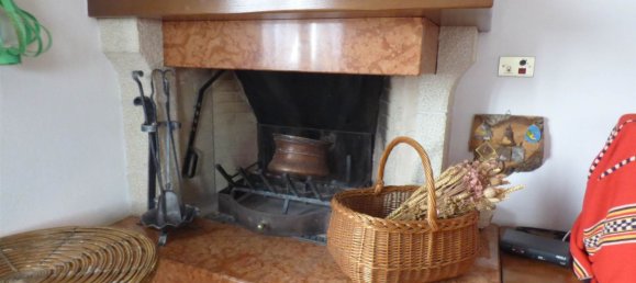 4 rooms House in Bosco Chiesanuova, Italy No. 222653 28