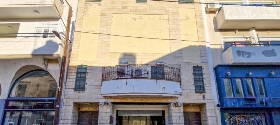 540 m² propiedad comercial en venta en Larnaca, Larnaka, Cyprus № 26200 2
