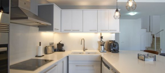 3 bedrooms Penthouse in Alicante, Spain No. 139767 3