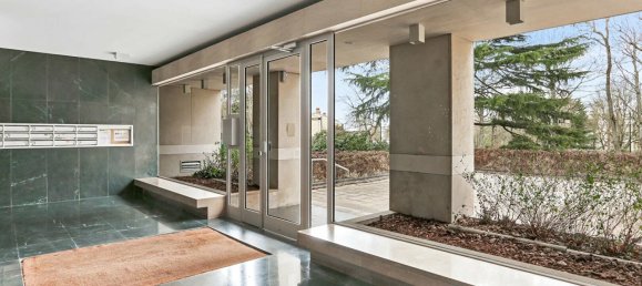 2 Schlafzimmer Wohnung in Garches, France, Nr. 124479 3