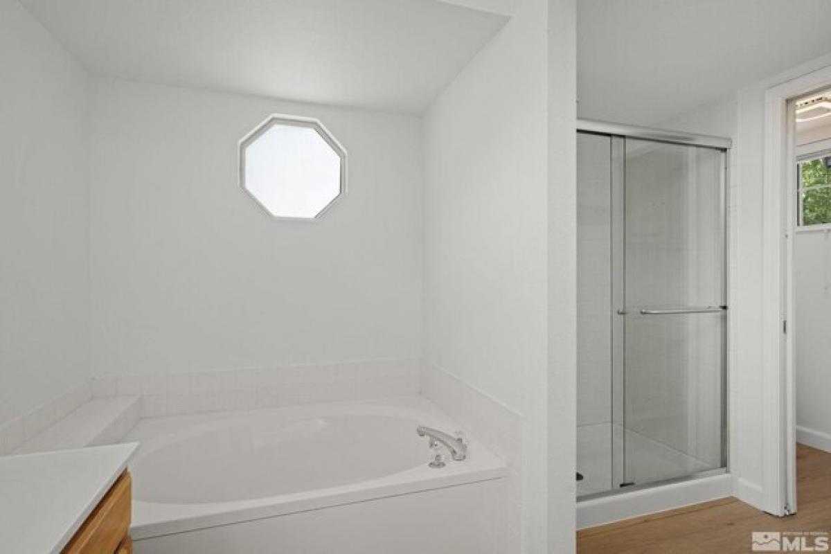 4 bedrooms House in Reno, USA No. 371920