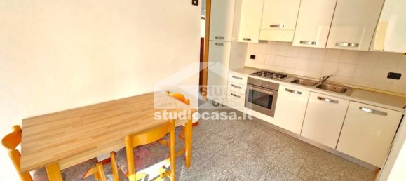 3 bedrooms Apartment in Rovereto, Italy No. 372814 3