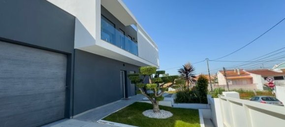 4 Schlafzimmer Haus in Almada, Portugal, Nr. 182894 20