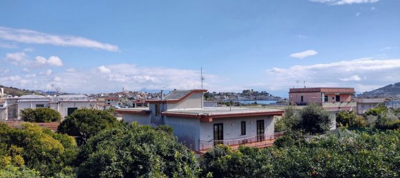 2 غرف نوم شقة في Monte di Procida, Italy رقم 56836 15