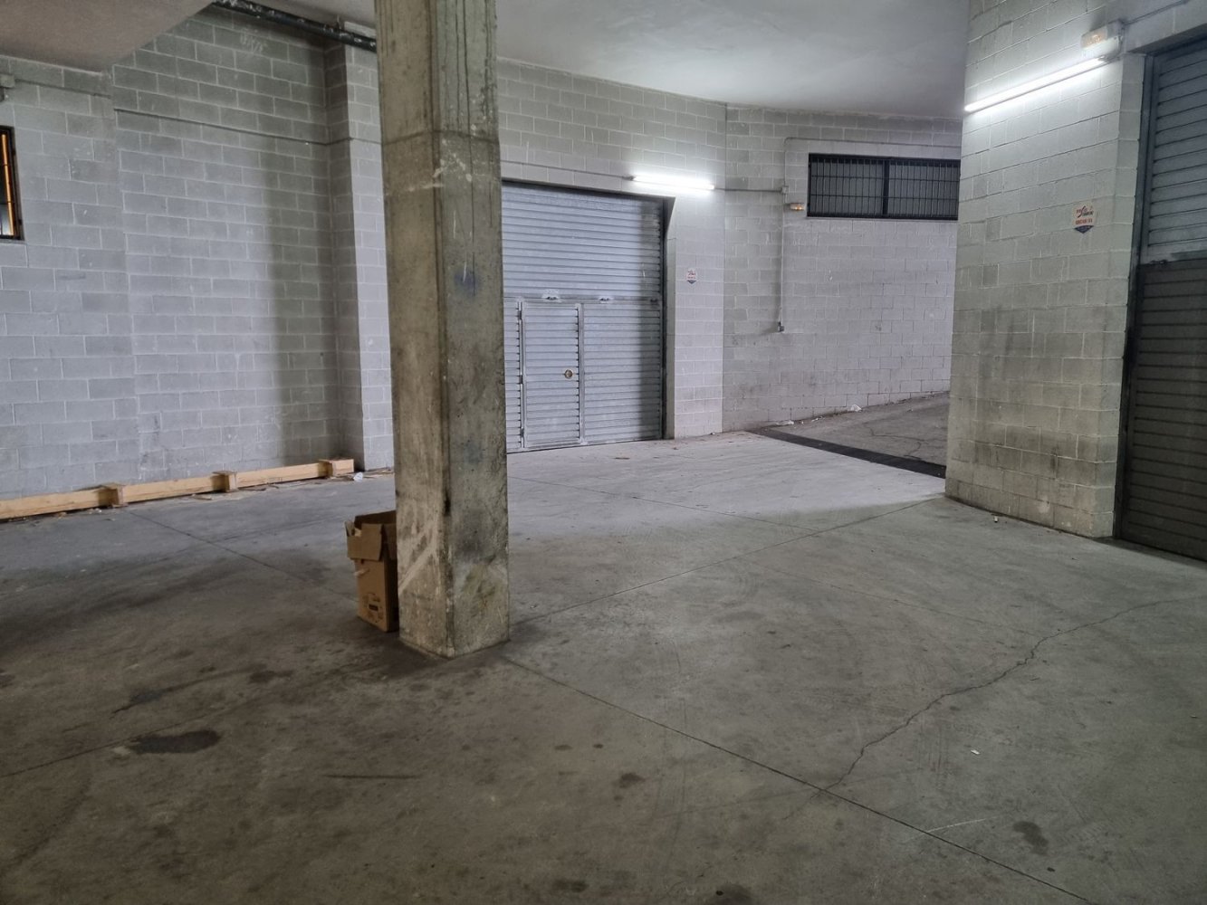 199m² Warehouse in Mataro, Spain No. 26611