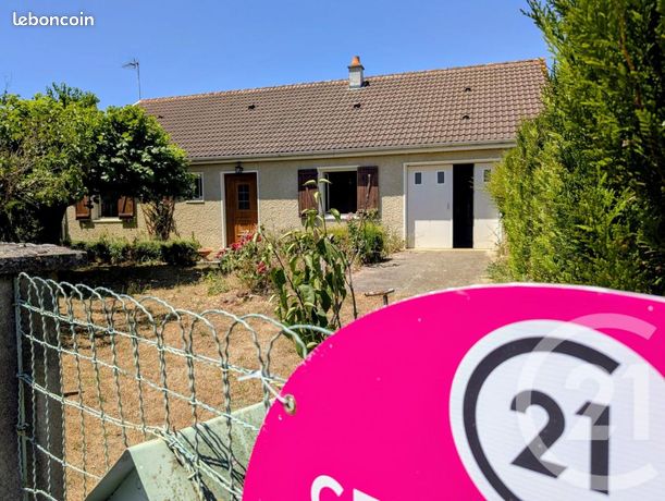 3 bedrooms House in Ardentes, France No. 303722