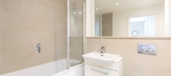 2 bedrooms Apartment in London, United Kingdom No. 3775 6