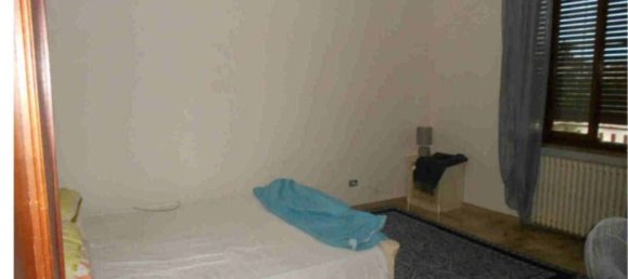 4 rooms Apartment in Villa Bartolomea, Italy No. 194997 9