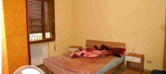 4 rooms Apartment in Villa Bartolomea, Italy No. 194997 2