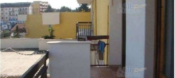 2 bedrooms Apartment in Canosa di Puglia, Italy No. 218736 11