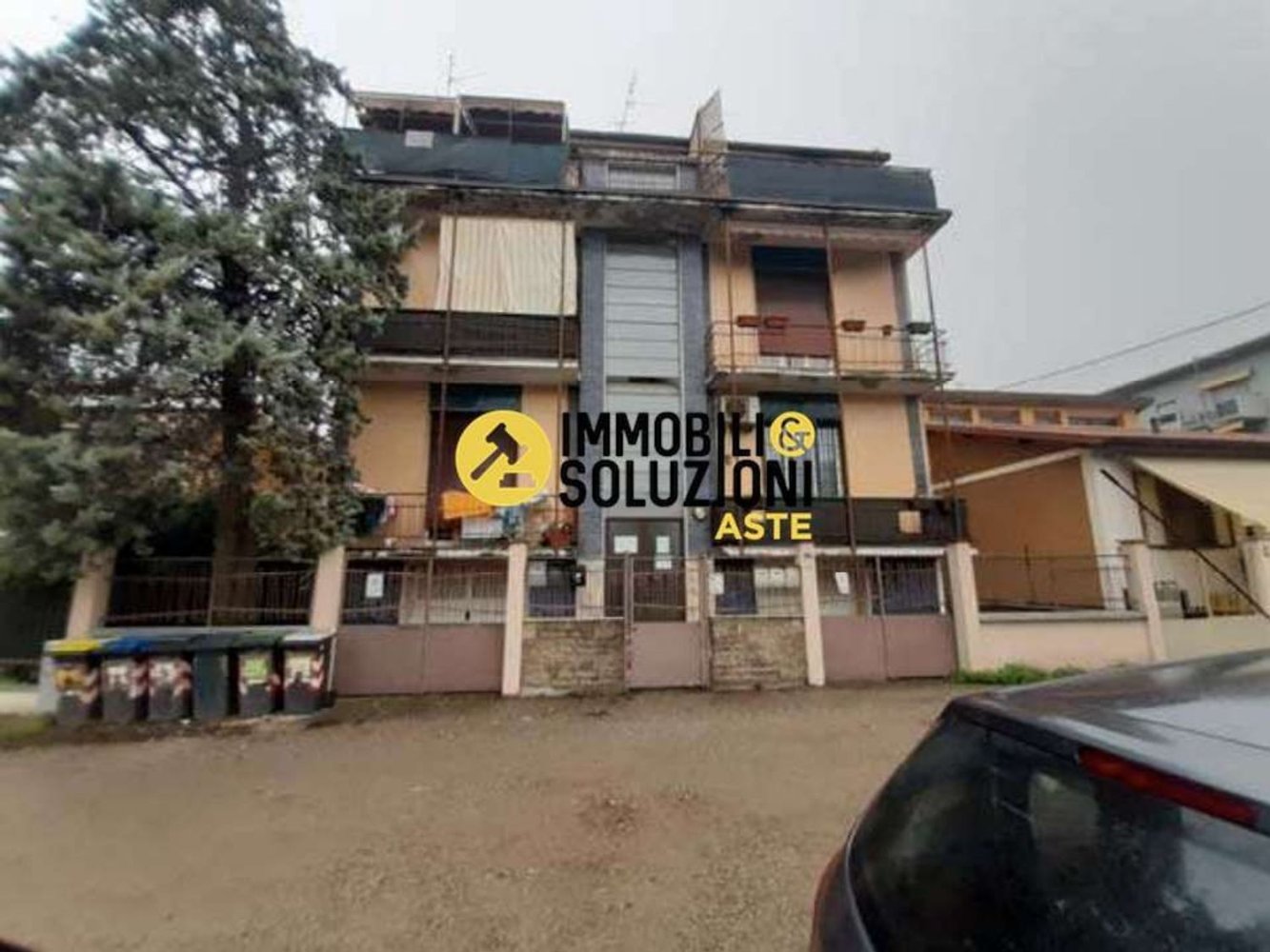 Apartamento de 2 habitaciónes en Settimo Milanese, Italy No. 5722