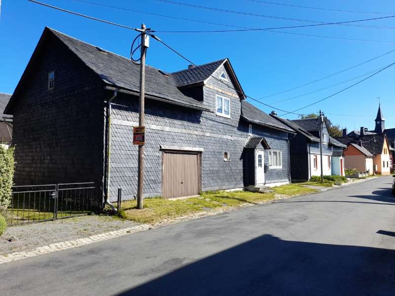 Дом с 5 комнатами в Зальфельд-Рудольштадт, Германия № 168092